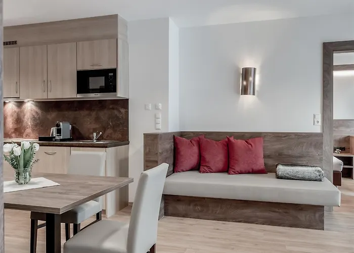 The View By Regina * Solden